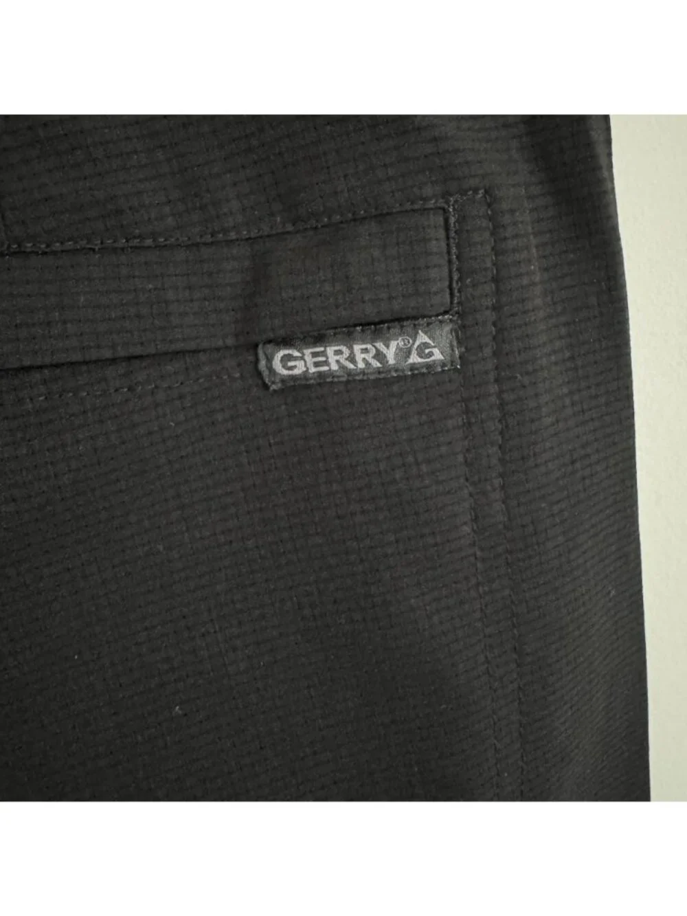 Gerry Mens Black Performance Shorts Size 36 - Picture 9 of 10